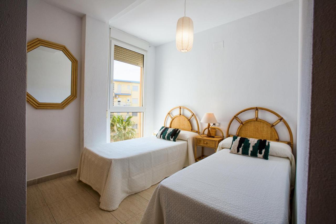 Zurich 47 By Homeprive Denia Bagian luar foto